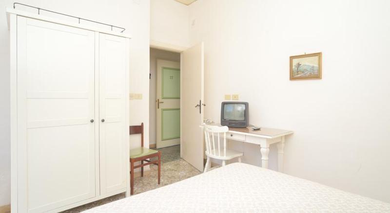 Charme Hotel La Villa Tina Isquia Exterior foto